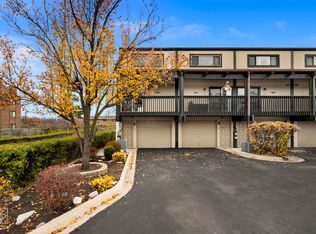 1755 Rand Rd APT 7, Des Plaines, IL 60016