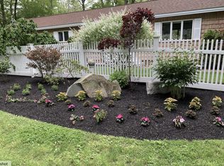 116 Captain Thomas Rd, Ogunquit, ME 03907