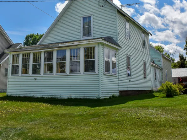18 Front Street, Brownville, ME 04414