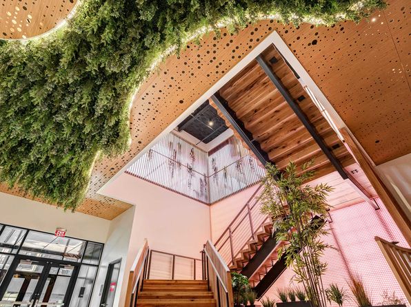 433 W Broad St Unit 821