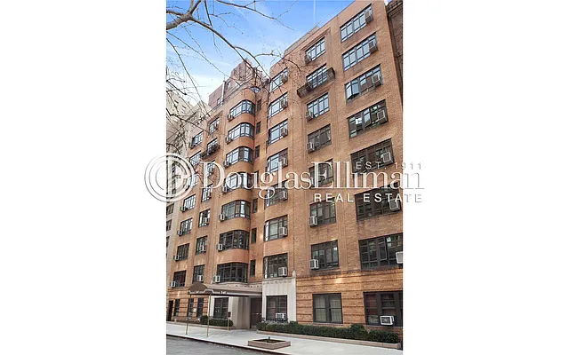 Rented by Douglas Elliman | media 18