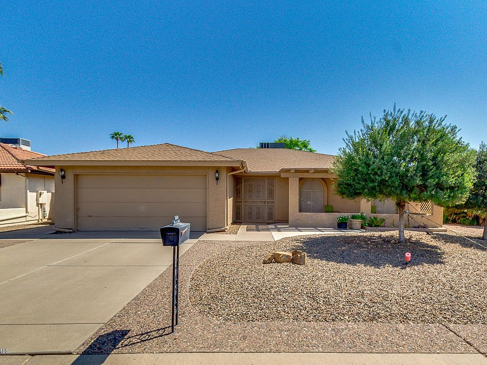 1st image of 26413 S Greencastle Dr