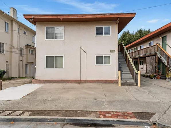 2922 Stanton Street, Berkeley, CA 94702