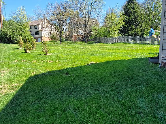 2nd image of 421 Forest Hill Dr