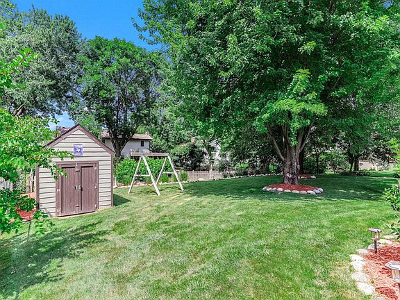 5th image of 4261 Dunrovin Ln