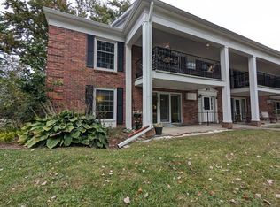 100 Kennedy Dr APT 48, South Burlington, VT 05403