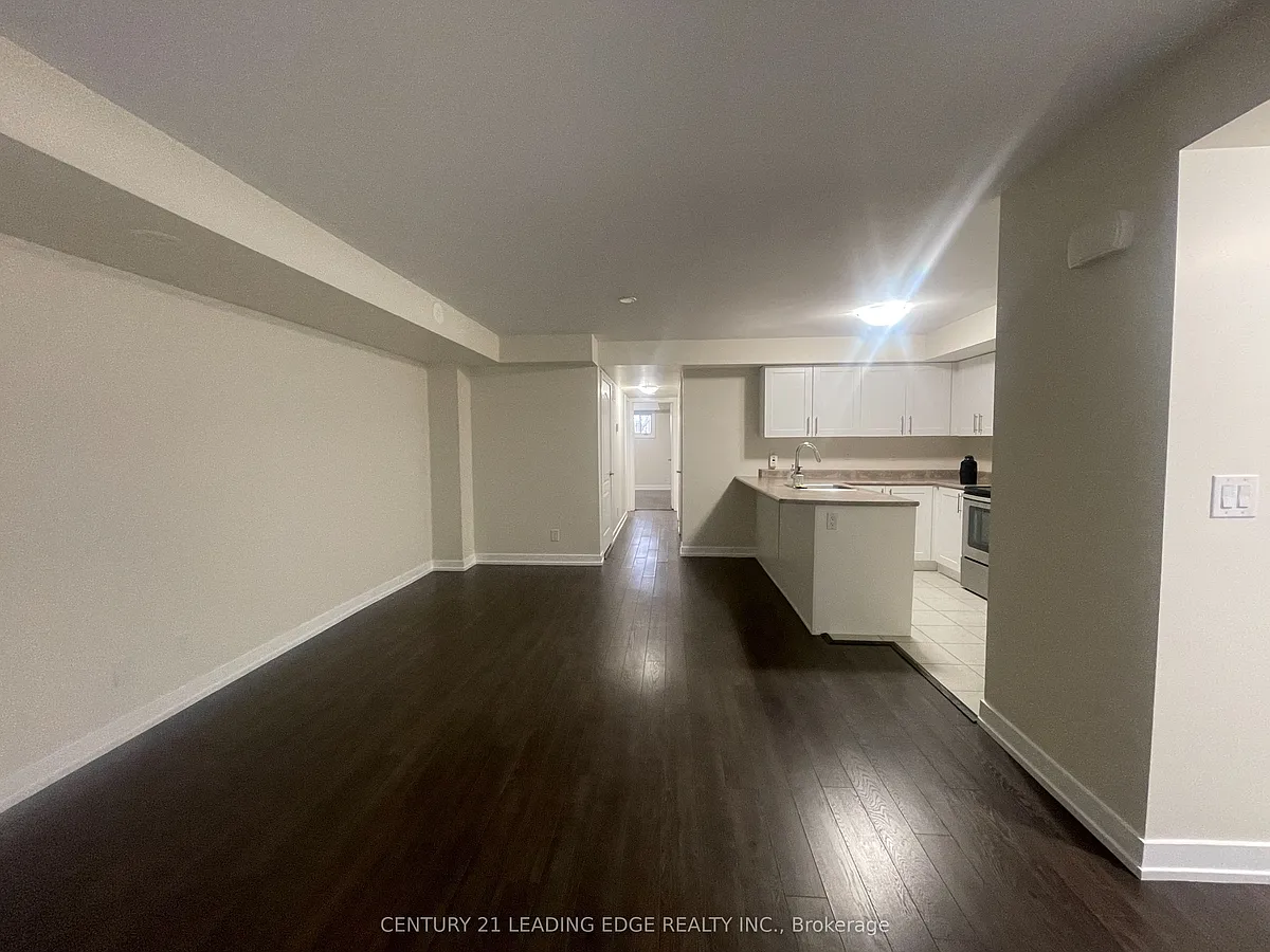 Building Photo - 10 Dunsheath Way #217