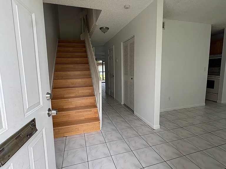5159 Picadilly Circus Ct — Photo 2