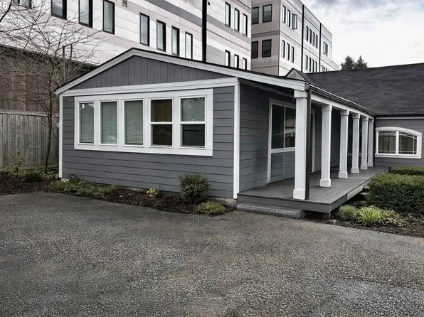 5845 NE Prescott St, Portland, OR 97218