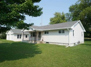 E1996 Highway 54, Waupaca, WI 54981
