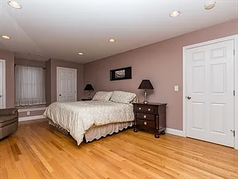 409 Lincoln St — Photo 12