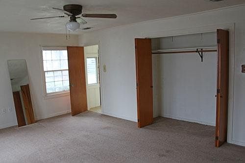 2nd image of 3215 Washington St