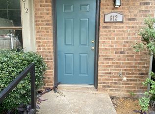 612 W Collins St, Denton, TX 76201
