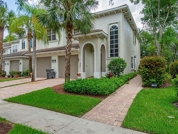 3rd image of 6421 Bella Circle #305