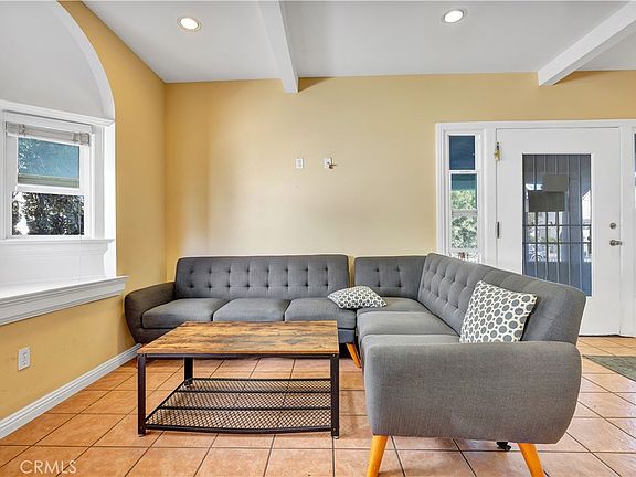 5th image of 2641 S Catalina St