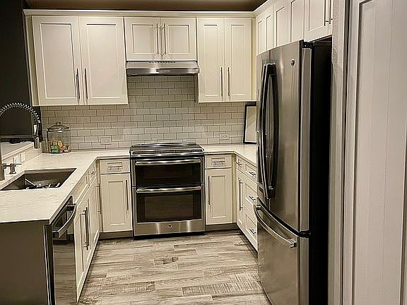 3rd image of 12725 Sagewood Dr