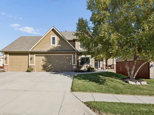 15424 Birch Ave, Omaha, NE 68138