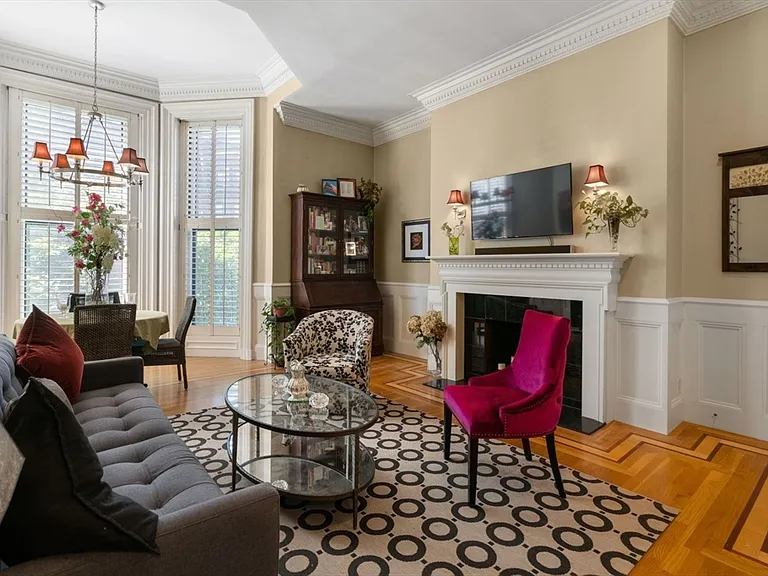 322 Beacon St #3 — Photo 1