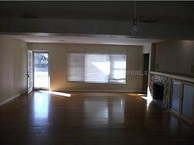 3rd image of 135 23rd Ave SE