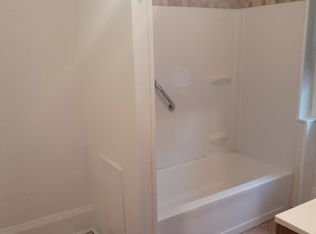 235 W River Rd N, Elyria, OH 44035