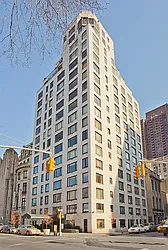 1080 Fifth Avenue in Carnegie Hill