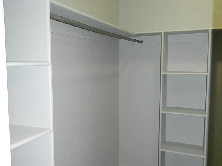 1302 W Exchange St — Photo 19