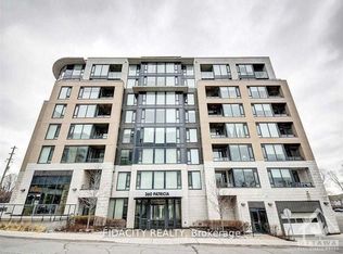 360 Patricia Ave #102, Ottawa, ON K1Z 0A8