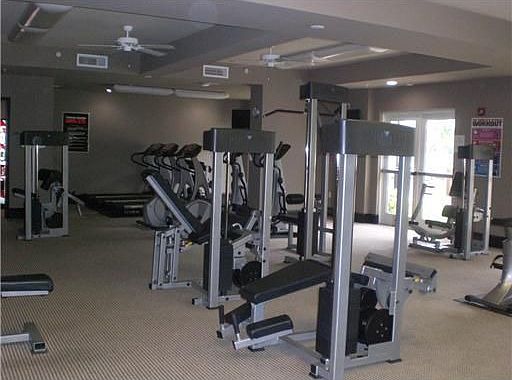 5th image of 3001 NE 185th St #1