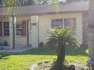 1131 Foxwood Dr, Lutz, FL 33549