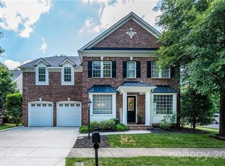4100 Exbury Gardens Dr, Waxhaw, NC 28173