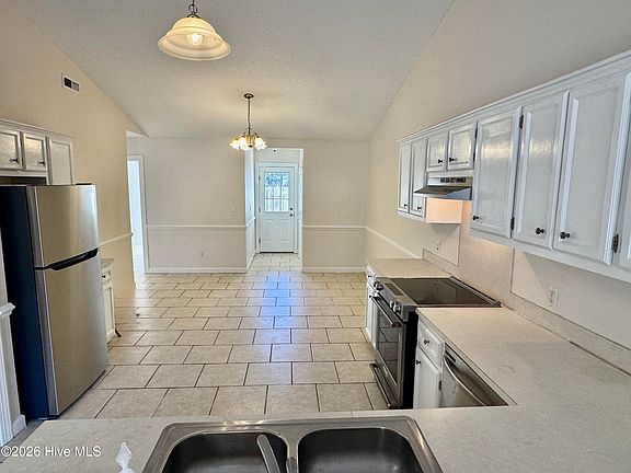 4th image of 1412 Joel Dr #B