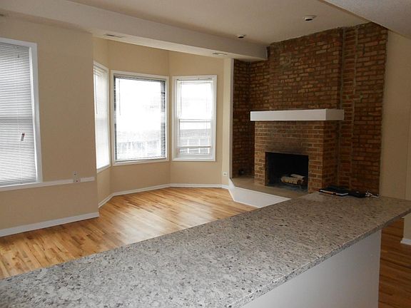2nd image of 2523 N Lincoln Ave #K2