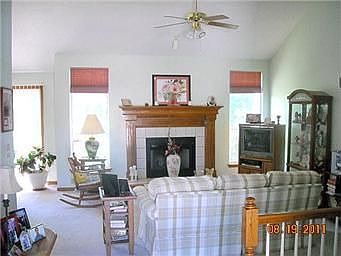 2nd image of 205 NW 107th St