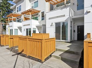 6052 NE 42nd Ave, Portland, OR 97218