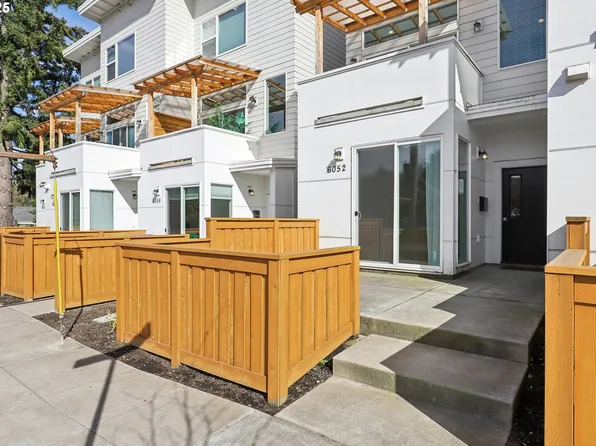 6052 NE 42nd Ave, Portland, OR 97218