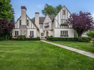 8 Willets Rd, Harrison, NY 10528