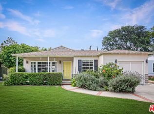 5652 Lemona Ave, Van Nuys, CA 91411