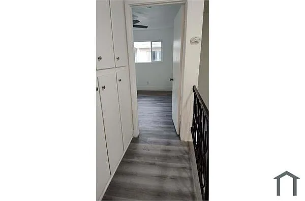 Building Photo - 16531 S Denver Ave #4