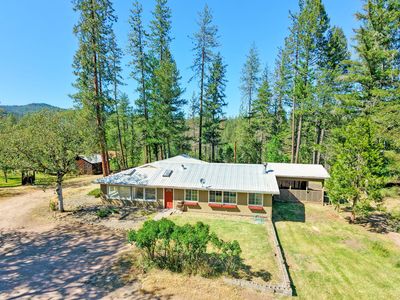 5835 Rogue River Dr, Eagle Pt, OR, 97524