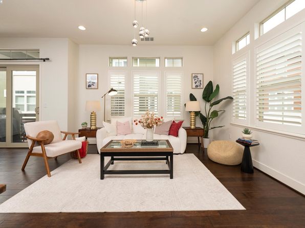 2835 Alvarado Ave, San Mateo, CA 94403