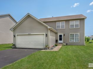 1025 Vermillion St, Plano, IL 60545