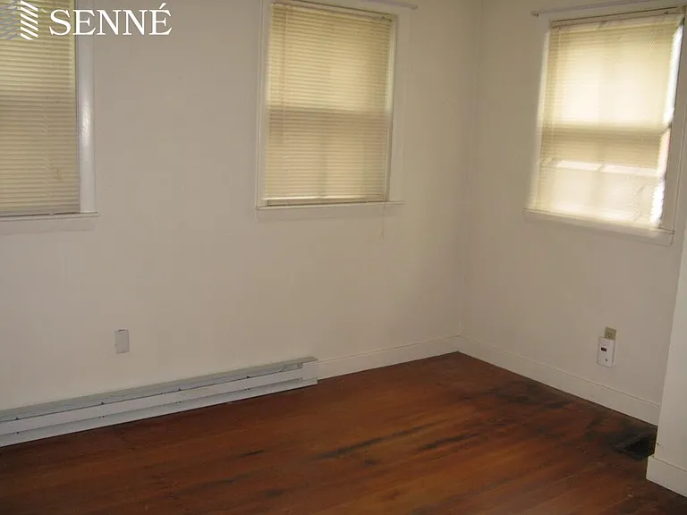 19 Garfield St #3 — Photo 3