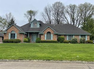 2310 Hillcrest Ave, Anderson, IN 46011