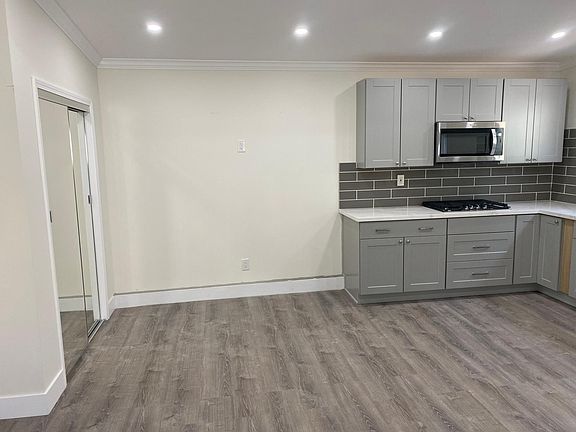 3rd image of 1345 E Harvest Moon St