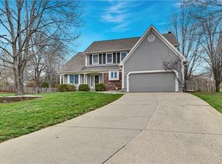 12857 Granada Ln, Leawood, KS 66209