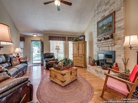 5th image of 2801 Kingsland Cir