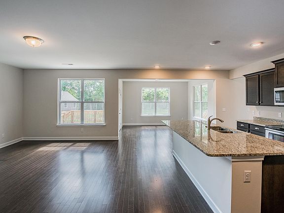 4th image of 305 Davenport Dr Lot 11