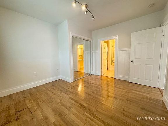 5th image of 990 De Haro St #996A