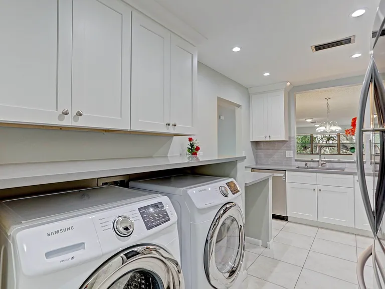 3011 SW 21st Ter #382A — Photo 19
