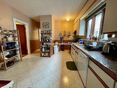 226 Powder House Blvd #1 Photo 1